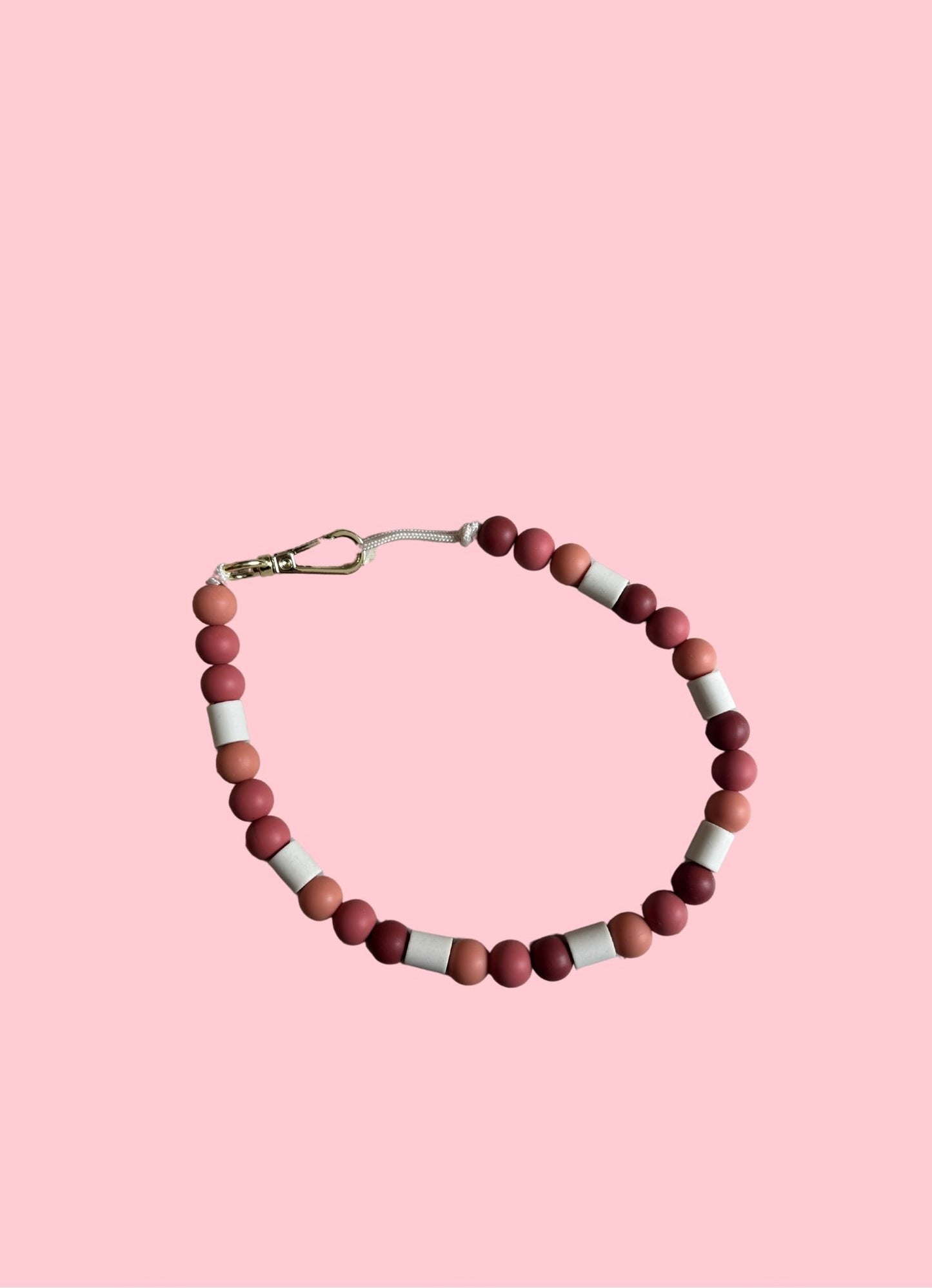 Collier en perles de céramique anti-parasites