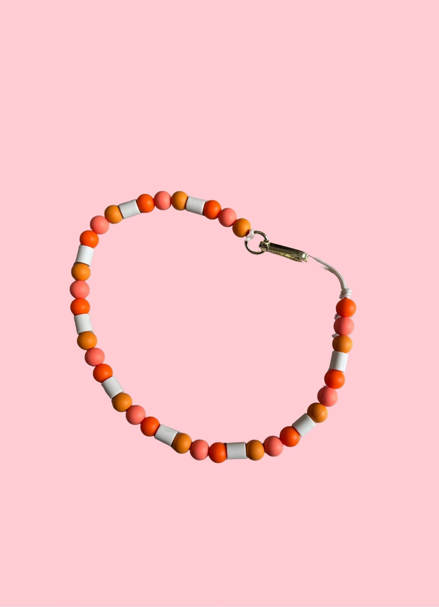 Collier en perles de céramique anti-parasites
