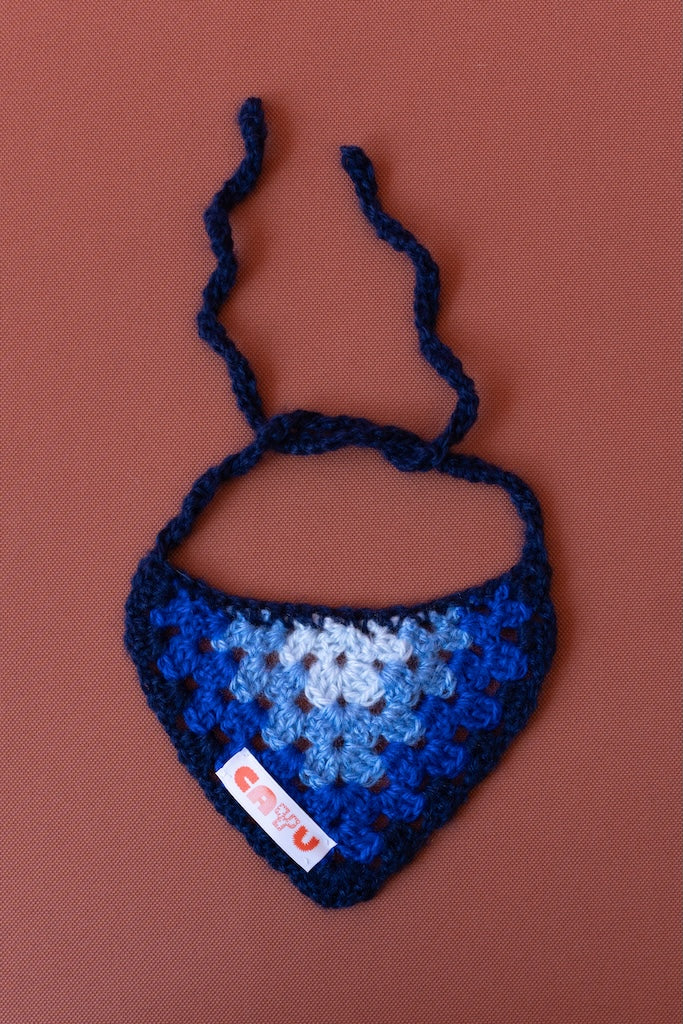 Bandana en crochet - Cayu Canidés Club
