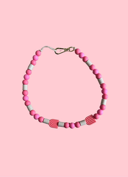 Collier en perles de céramique anti-parasites