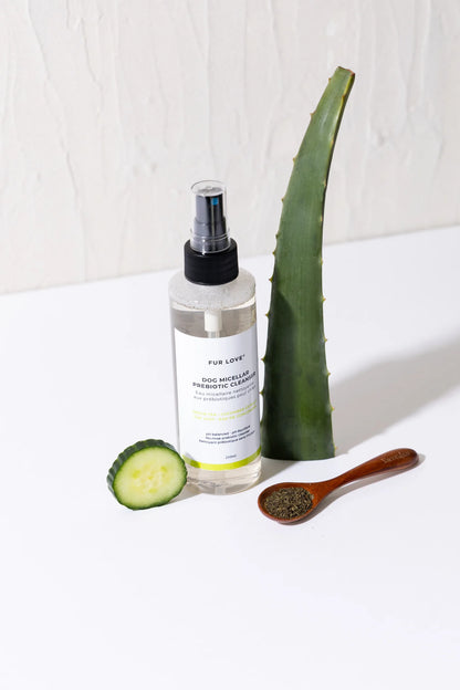 Eau micellaire nettoyante